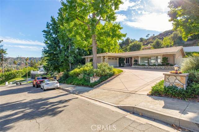 Glendale, CA 91206,3316 Crail Way