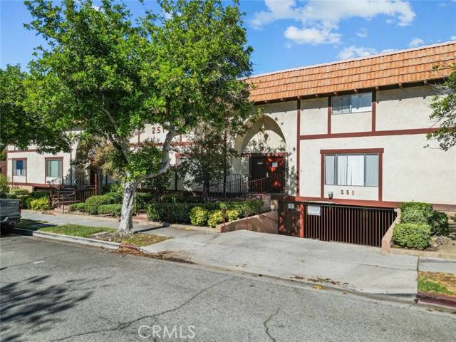 Glendale, CA 91202,251 W Dryden Street #5