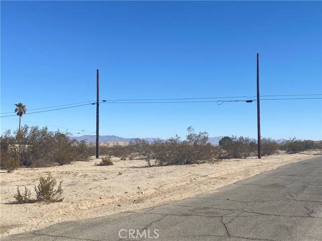 29 Palms, CA 92277,0 Saladin