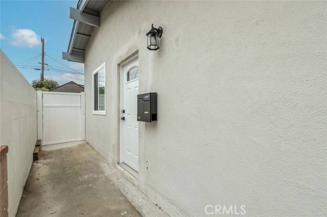 Chatsworth, CA 91311,9649 Oso Avenue