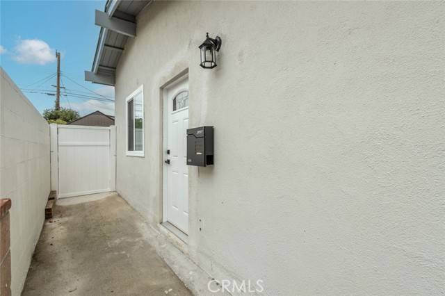 Chatsworth, CA 91311,9649 Oso Avenue