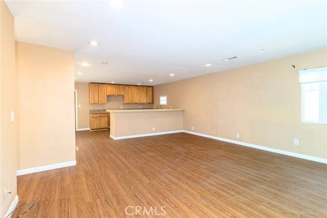 Reseda, CA 91335,17844 Hartland Street