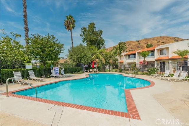 Burbank, CA 91504,9552 Via Venezia