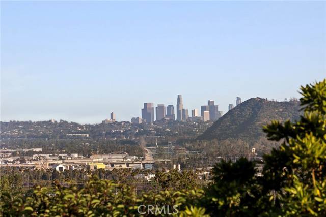 Burbank, CA 91501,1220 E Providencia Avenue