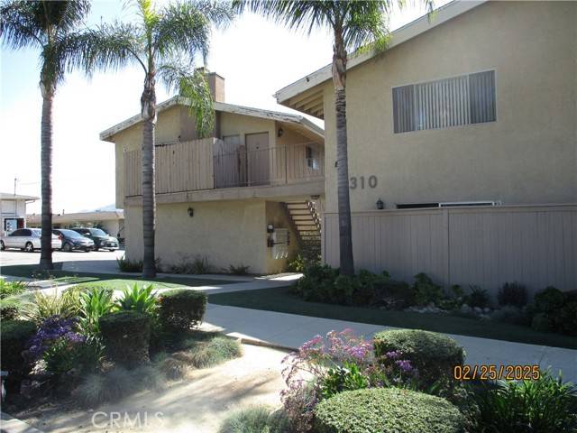 Montrose, CA 91020,2310 Del Mar Road #1