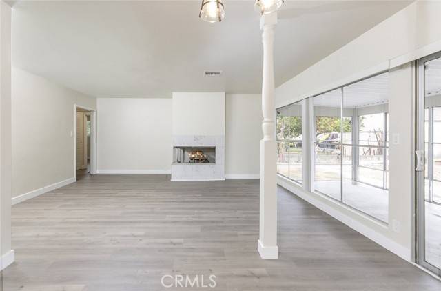 Northridge, CA 91325,8006 Louise Avenue