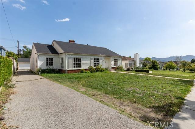 Glendale, CA 91201,1450 Irving Avenue