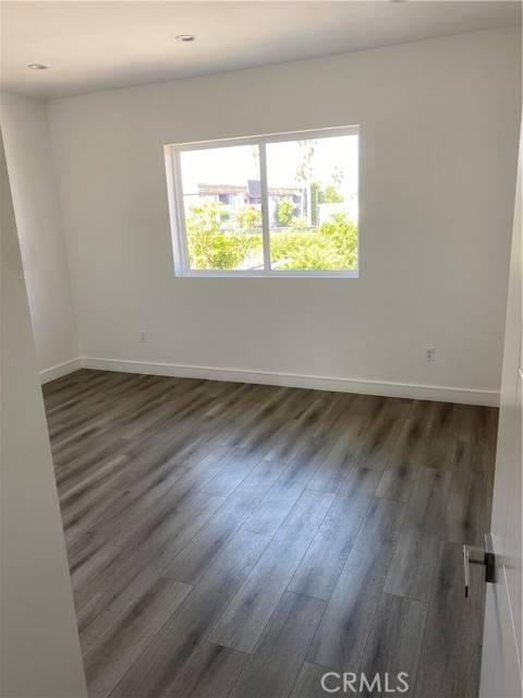 Van Nuys, CA 91406,6747 Gaviota Avenue