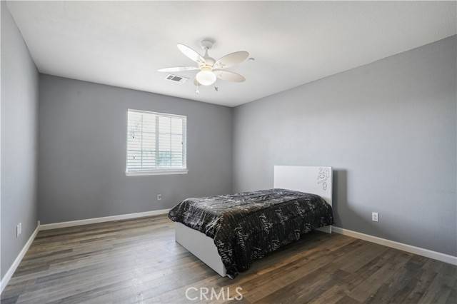 Lancaster, CA 93536,49452 87th Street