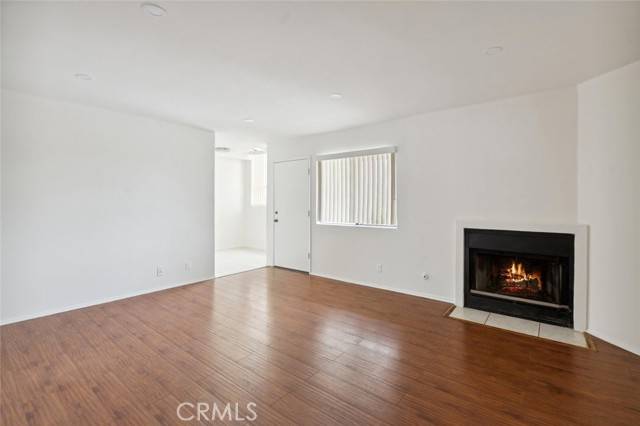 Glendale, CA 91201,1038 Allen Avenue #4
