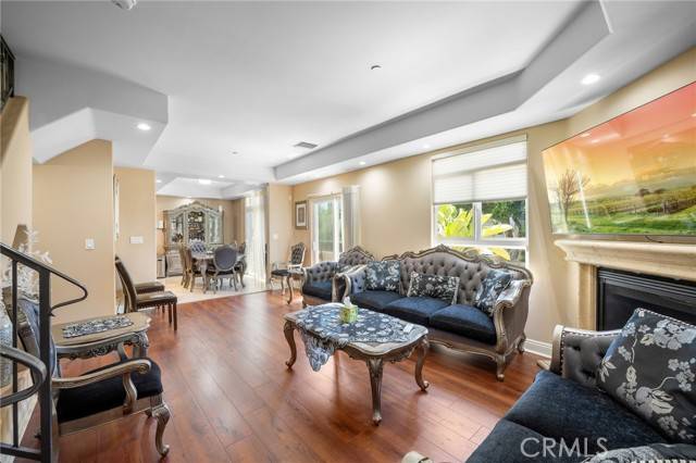 North Hollywood, CA 91601,11323 Huston Street #1