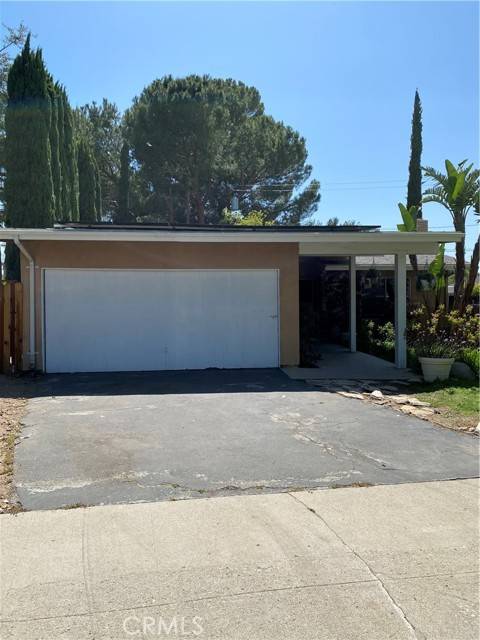 Sunland, CA 91040,10831 Wescott Avenue