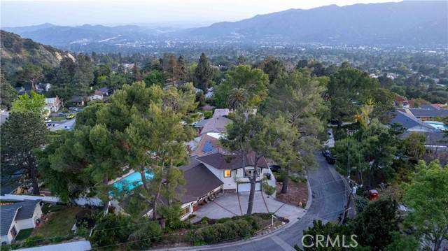 La Crescenta, CA 91214,2320 Jayma Lane