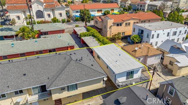 Los Angeles, CA 90027,1548 N Alexandria Avenue