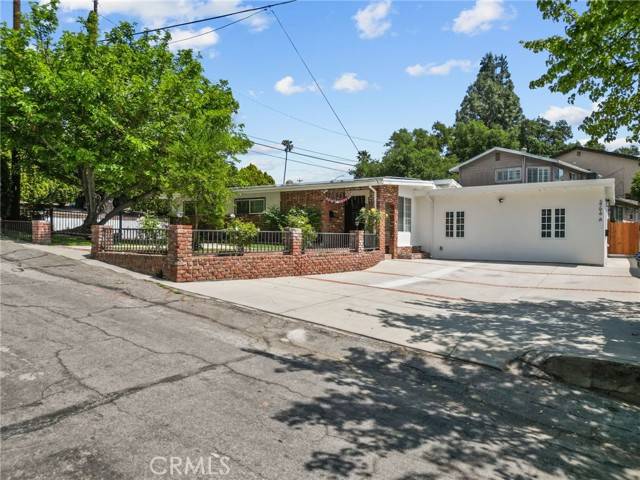 La Crescenta, CA 91214,3794 Cloud Avenue #A