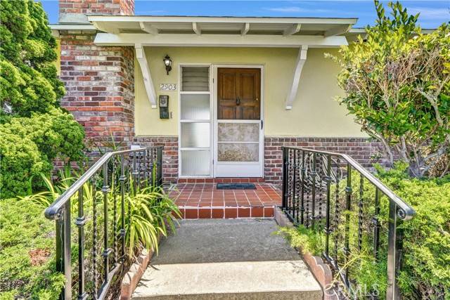 San Clemente, CA 92672,2903 Camino Capistrano #10