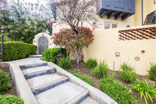 Montrose, CA 91020,2753 Piedmont Avenue #1