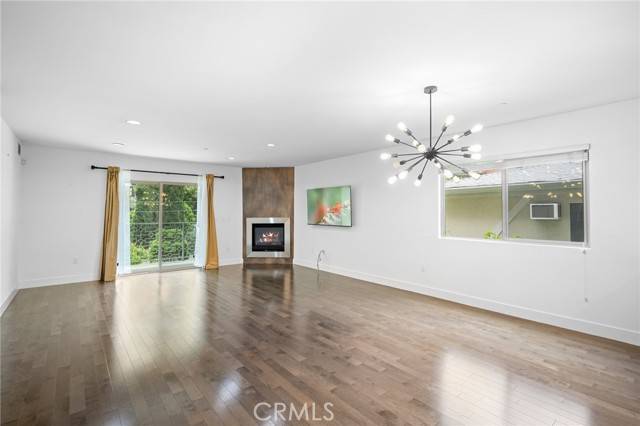 Studio City, CA 91604,11023 Fruitland Drive #201