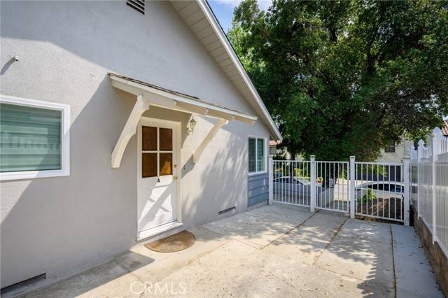 La Crescenta, CA 91214,3211 Fairesta Street #A