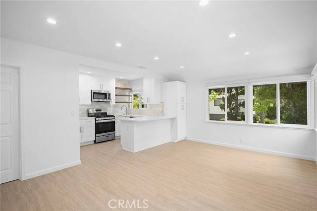 La Crescenta, CA 91214,3211 Fairesta Street #A
