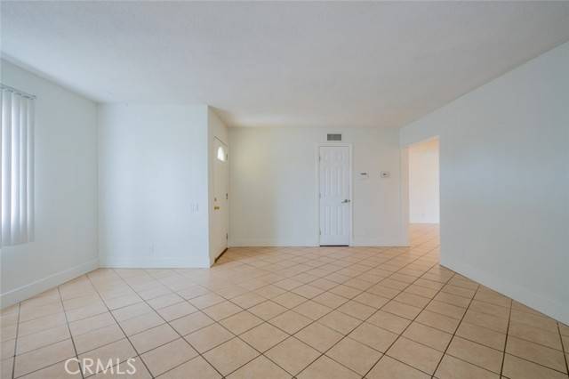 West Hills, CA 91307,6933 Fallbrook Avenue