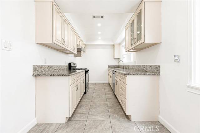 Glendale, CA 91202,543 Glenwood Road