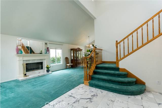 Saugus, CA 91350,21714 Agajanian Lane