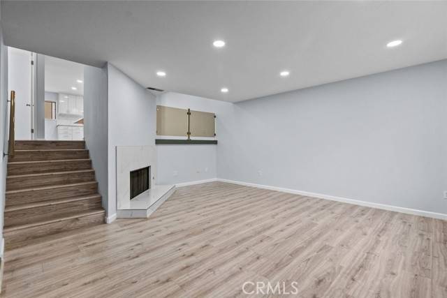Canoga Park, CA 91303,7130 Glade Avenue #D