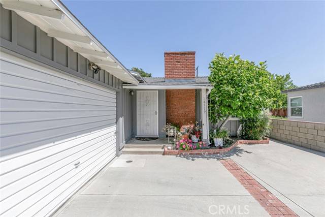Van Nuys, CA 91405,14719 Wyandotte Street