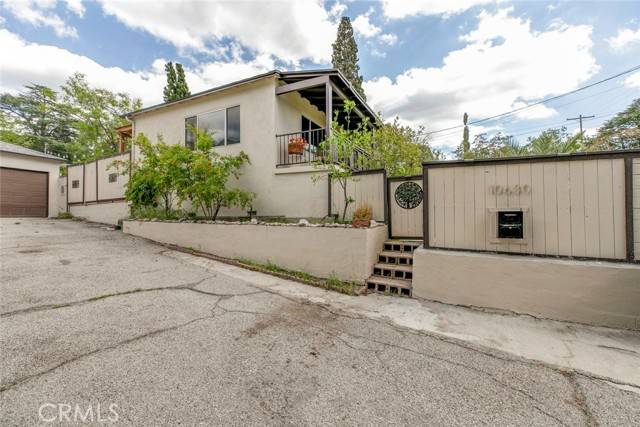 Tujunga, CA 91042,10630 Samoa Avenue