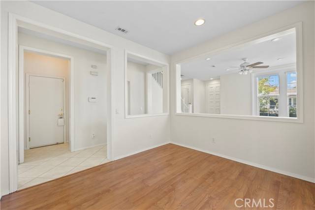 Valencia, CA 91355,26934 Colonial Lane