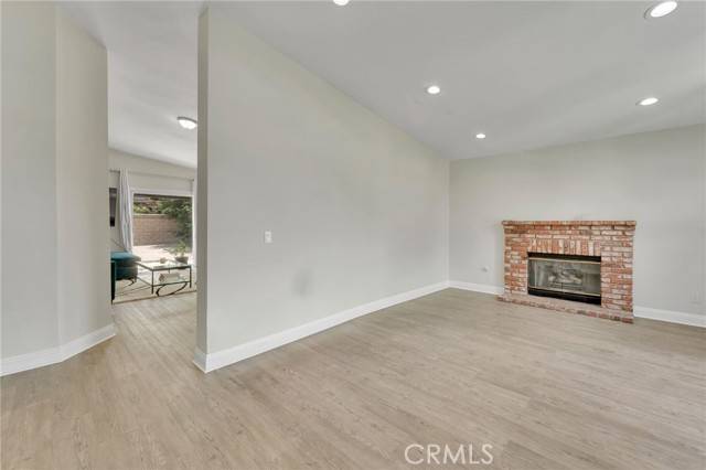 Lancaster, CA 93535,43916 Silver Bow Road