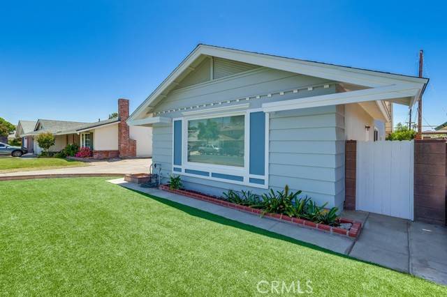 Canyon Country, CA 91351,19626 Chadway Street
