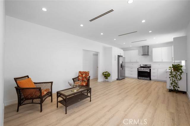 Glendale, CA 91202,1437 Ardmore Avenue #A