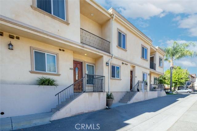 Burbank, CA 91501,526 E Elmwood Avenue #103