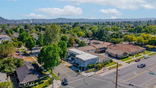 Burbank, CA 91506,1341 N Keystone Street