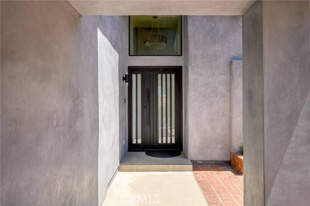 La Crescenta, CA 91214,2305 Henrietta Avenue