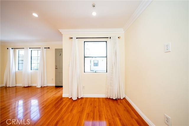 Sun Valley, CA 91352,10894 Olinda Street #116