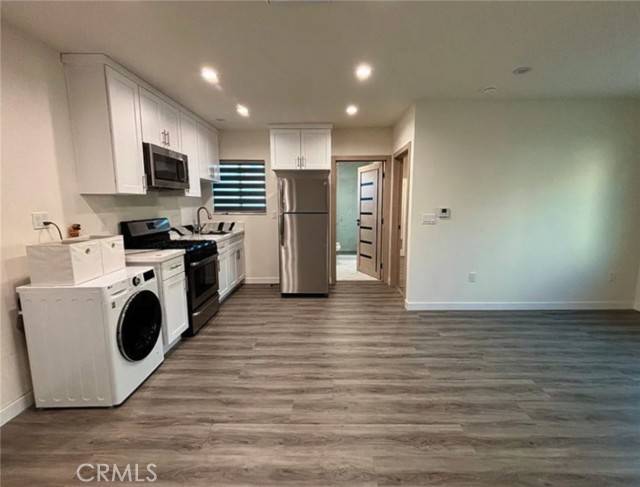 Sunland, CA 91040,10941 Oro Vista Avenue