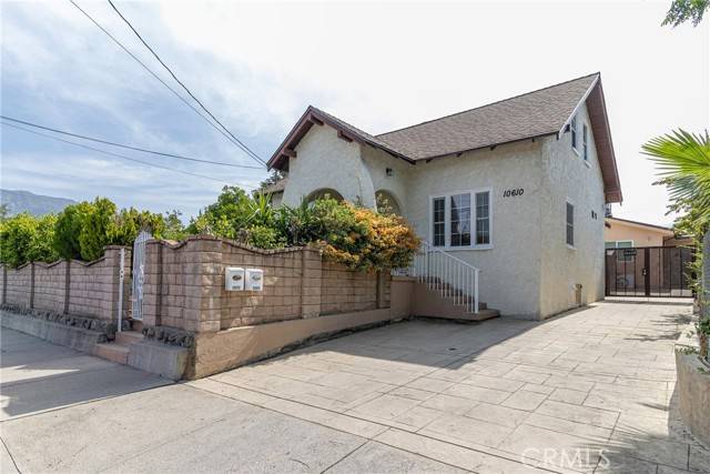 Sunland, CA 91040,10610 Nassau Avenue