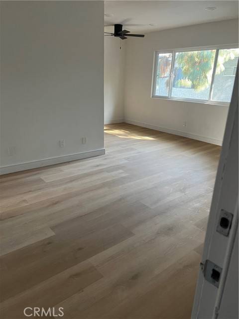 Panorama City, CA 91402,14805 Chase Street #224