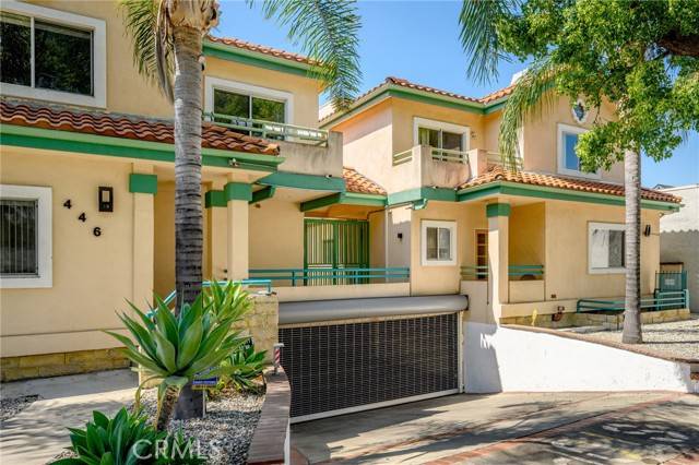 Glendale, CA 91202,446 W Stocker Street #11