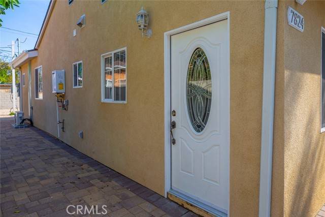 Panorama City, CA 91402,7822 Hazeltine Ave