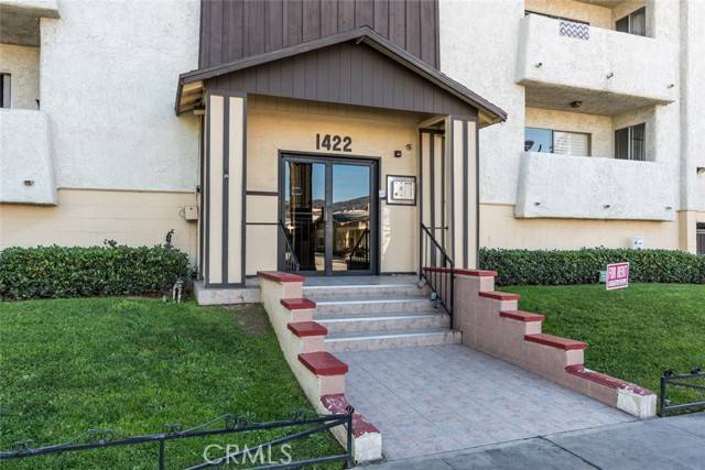 Glendale, CA 91205,1422 Rock Glen Avenue #210