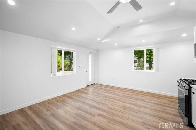 La Crescenta, CA 91214,5135 Finehill Avenue #A