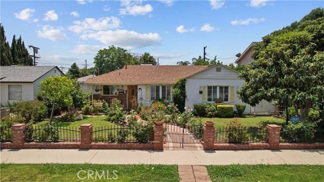 Reseda, CA 91335,19514 Hartland Street