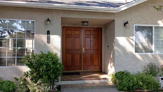 La Canada Flintridge, CA 91011,4956 Revlon Drive