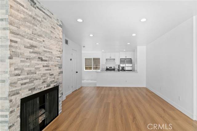 Panorama City, CA 91402,9019 Cedros Avenue #2