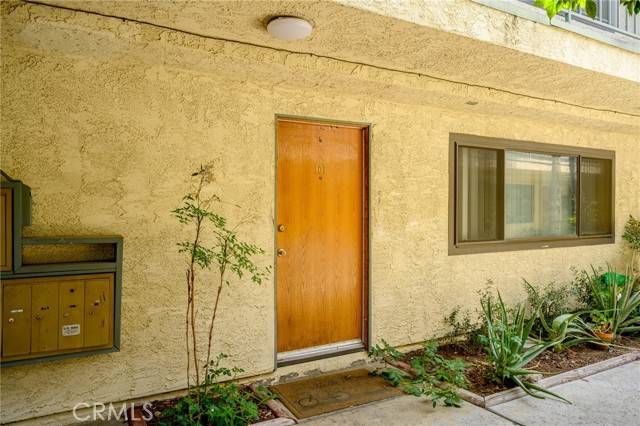 Van Nuys, CA 91406,16226 Vanowen Street #101