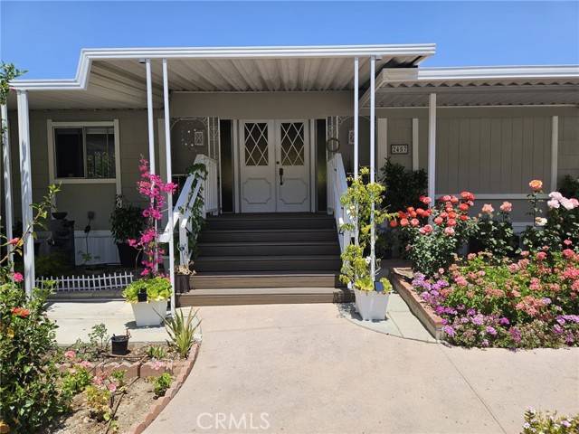 Thousand Oaks, CA 91362,2457 arapoha ave
